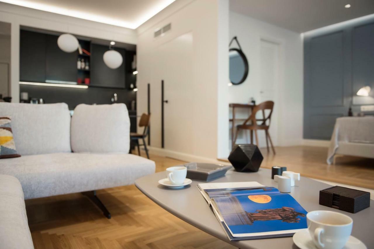 Chic Central Athens Apartment At Mavilli Sq. Extérieur photo